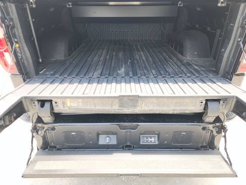 Used 2023 GMC Sierra 1500 Denali w/ Denali Carbonpro Edition AWD/4WD image 34