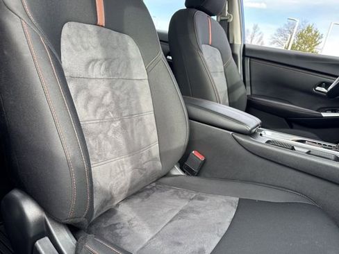 Certified 2024 Nissan Sentra SR image 25