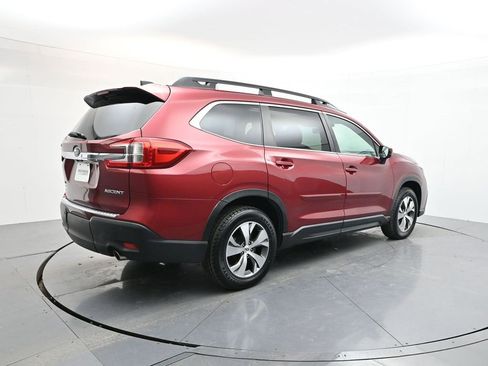 Used 2024 Subaru Ascent Premium w/ Convenience Package image 7