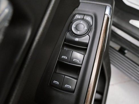 Used 2021 Chevrolet Silverado 1500 RST image 14