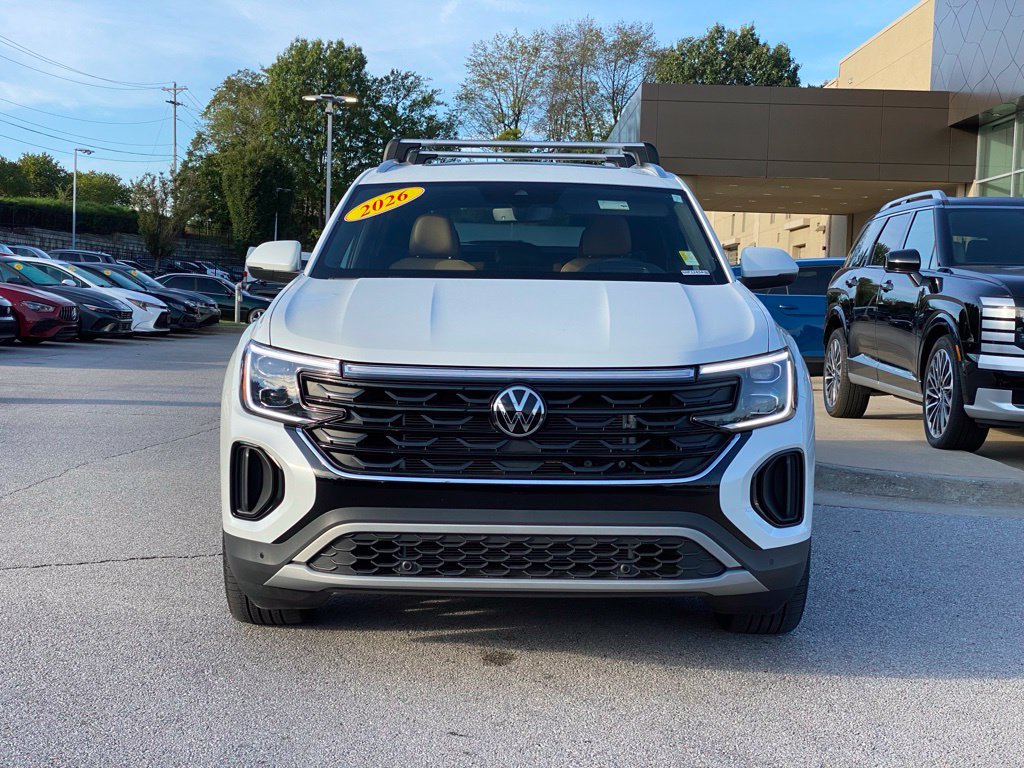Used 2026 Volkswagen Atlas Cross Sport SEL AWD/4WD image 2