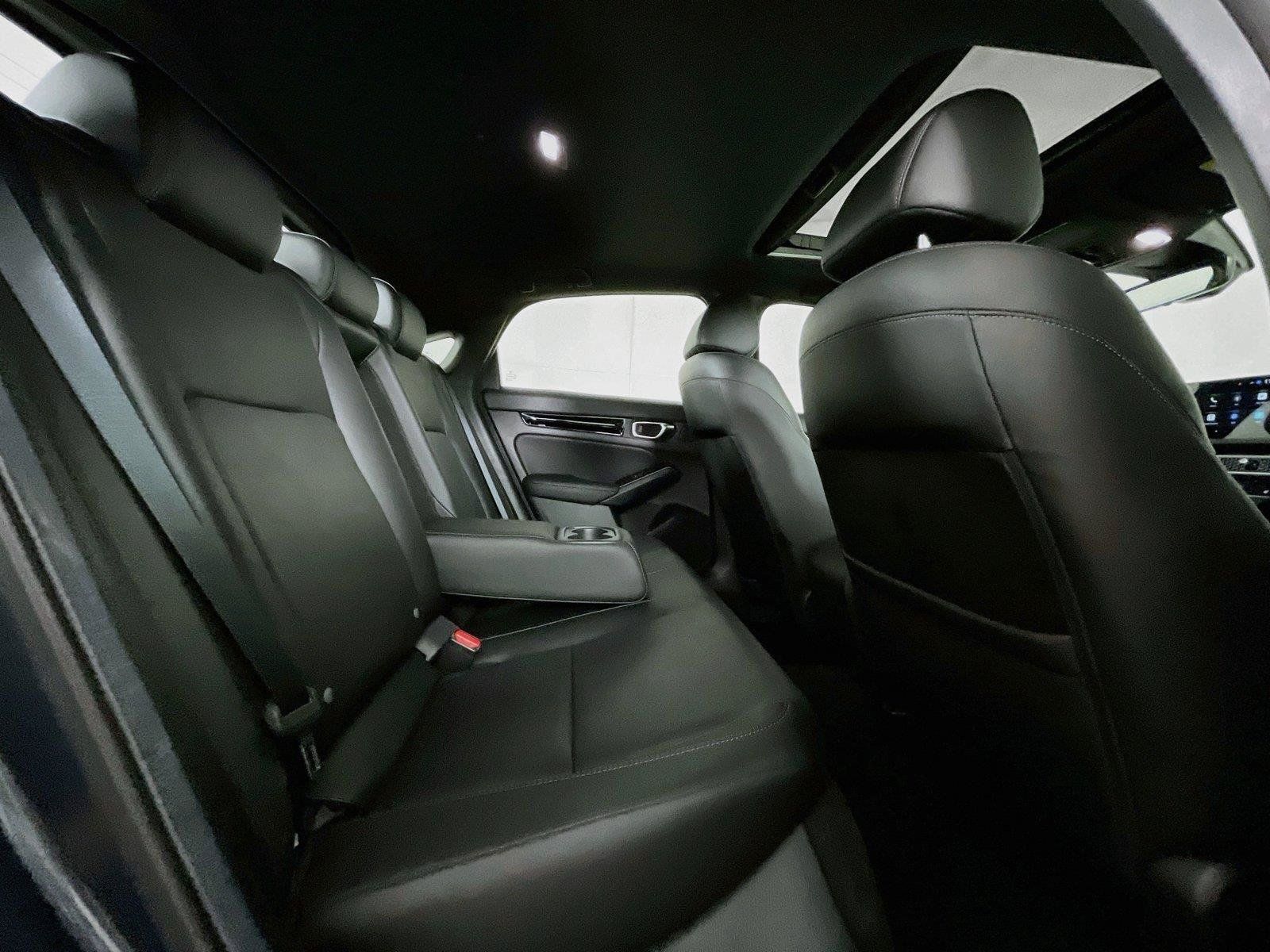 Certified 2025 Honda Civic Sport Touring image 32