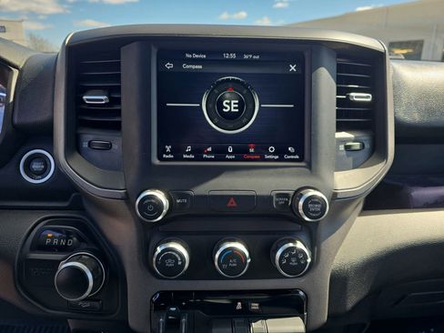 Used 2021 RAM 2500 Tradesman w/ Chrome Appearance Group image 25