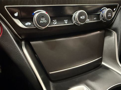 Used 2020 Honda Accord EX-L image 37