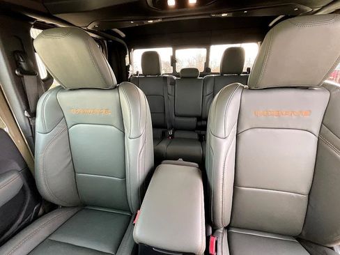 New 2026 Jeep Gladiator Mojave image 33