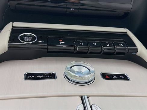 New 2026 Lincoln Navigator L Reserve AWD/4WD image 17