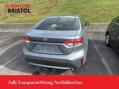 Used 2020 Toyota Corolla LE FWD image 11