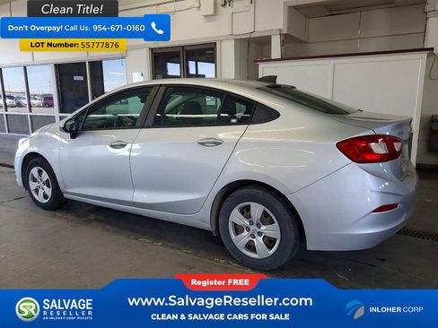 Used 2017 Chevrolet Cruze LS FWD image 3