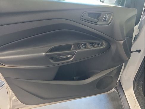 Used 2017 Ford Escape S image 18