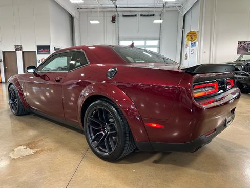Used 2018 Dodge Challenger SRT Hellcat image 6