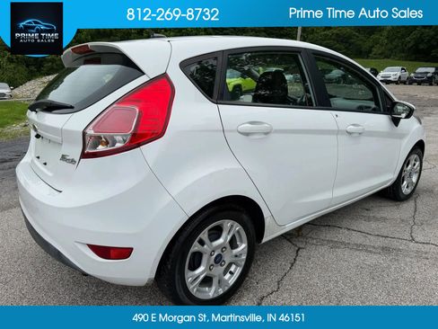 Used 2015 Ford Fiesta SE FWD image 3