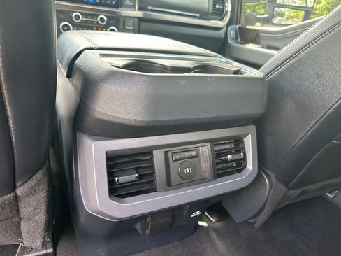 Used 2024 Ford F250 Lariat w/ Black Appearance Package AWD/4WD image 23
