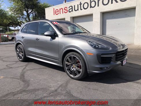 Used 2016 Porsche Cayenne GTS w/ Premium Package Plus AWD/4WD image 2