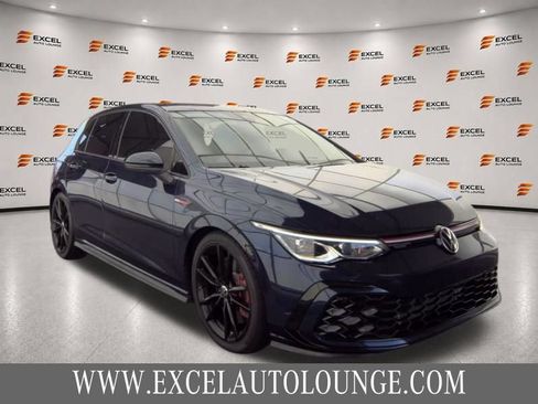 Used 2022 Volkswagen GTI SE FWD image 6
