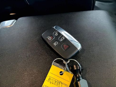 Used 2011 Land Rover LR4 HSE image 14