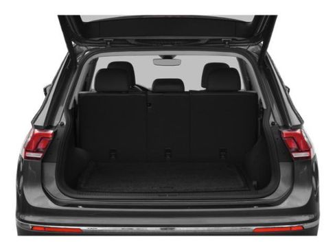 Used 2019 Volkswagen Tiguan SEL FWD image 11