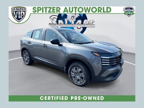 Used 2025 Nissan Kicks S AWD/4WD image 1