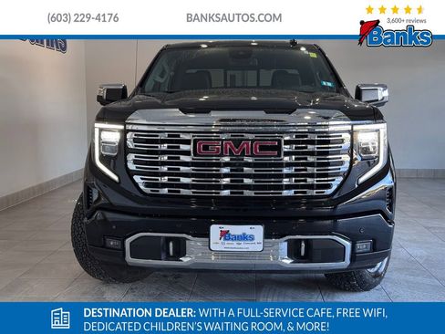 Certified 2025 GMC Sierra 1500 Denali image 3