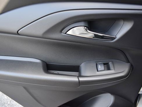 New 2026 Chevrolet TrailBlazer LT w/ Convenience Package image 12