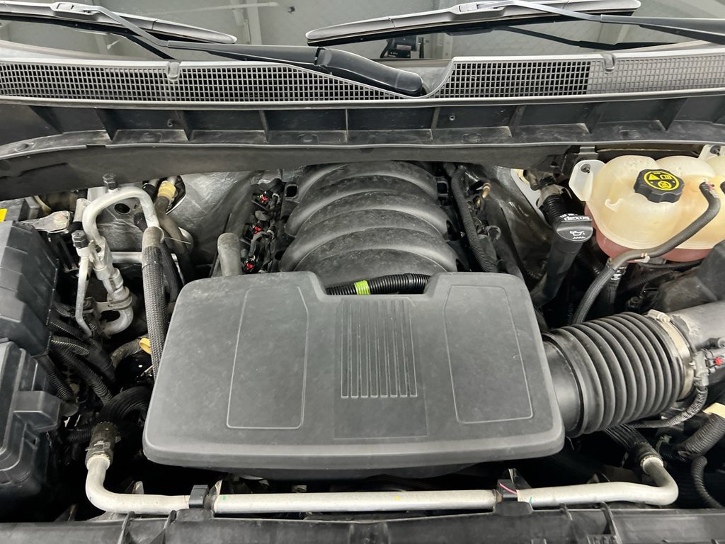 Used 2019 Chevrolet Silverado 1500 RST AWD/4WD image 25