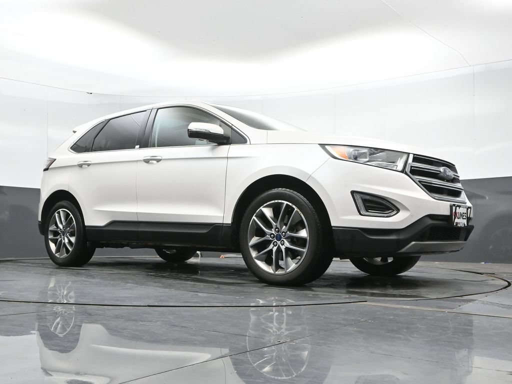 Used 2016 Ford Edge Titanium w/ Equipment Group 301A AWD/4WD image 43