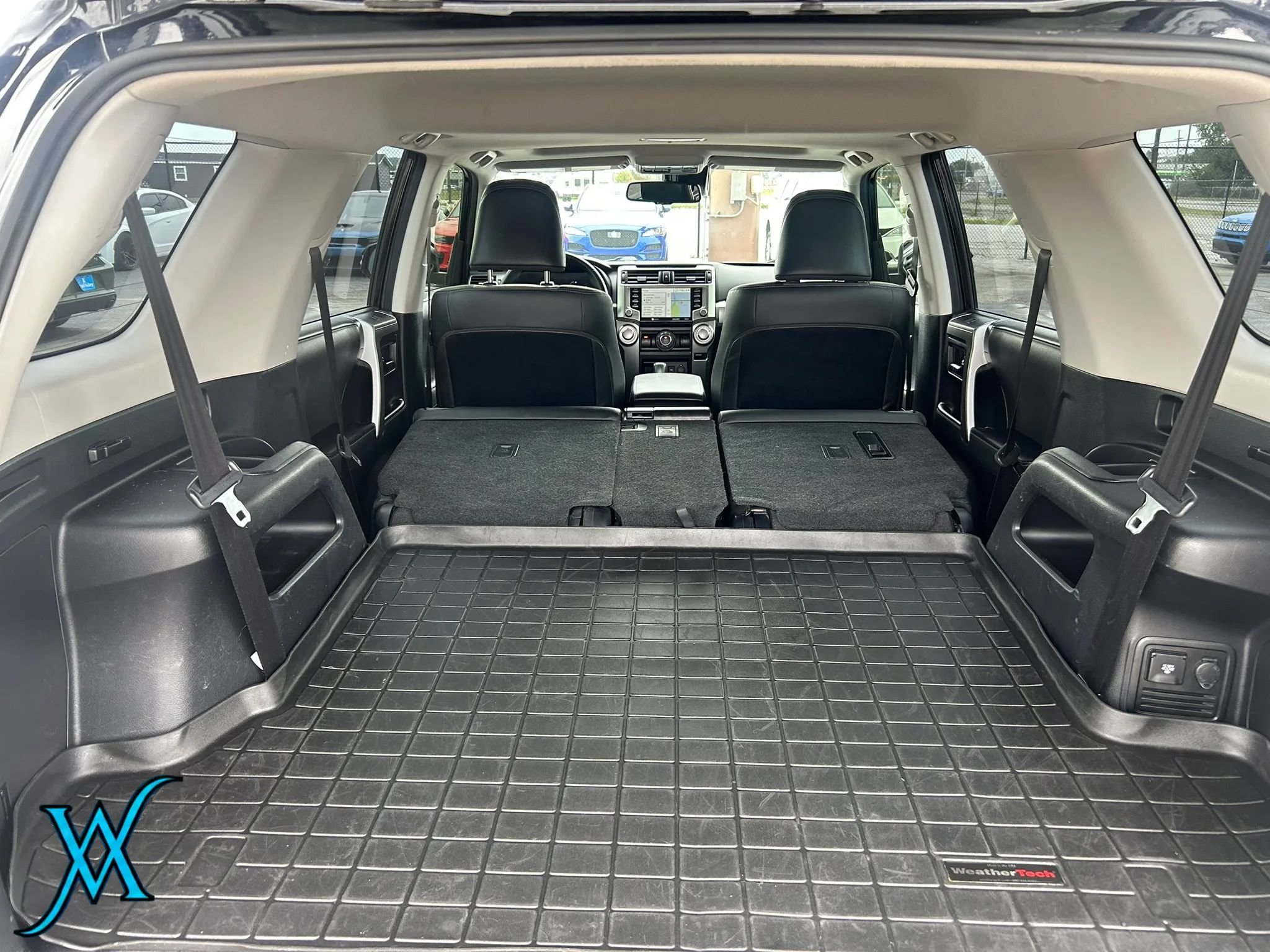 Used 2021 Toyota 4Runner SR5 Premium w/ Moonroof Package AWD/4WD image 20