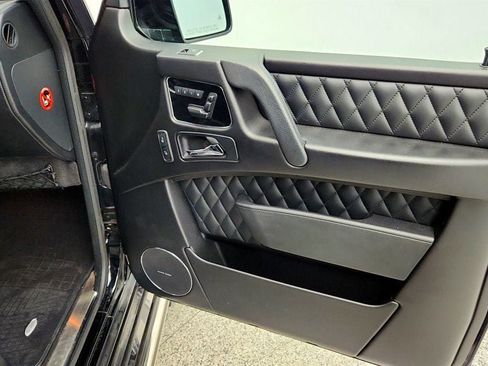 Used 2016 Mercedes-Benz G 63 AMG 4MATIC image 27