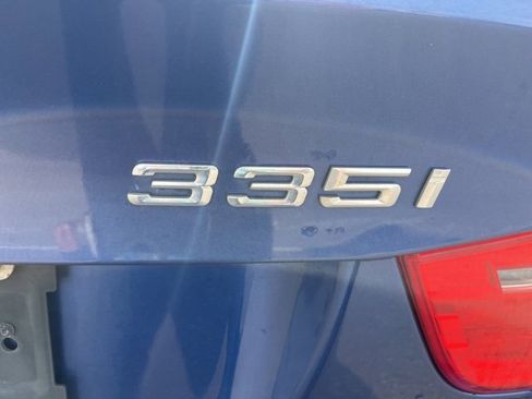 Used 2010 BMW 335i xDrive Sedan image 9