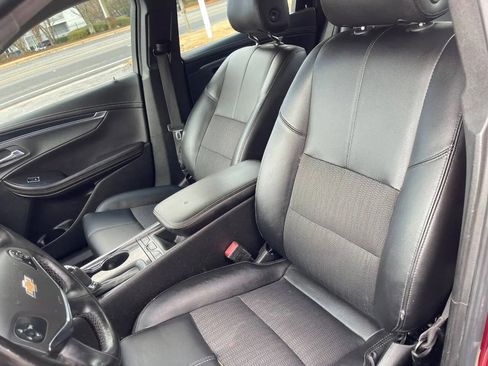 Used 2020 Chevrolet Impala LT w/ LT Convenience Package FWD image 15
