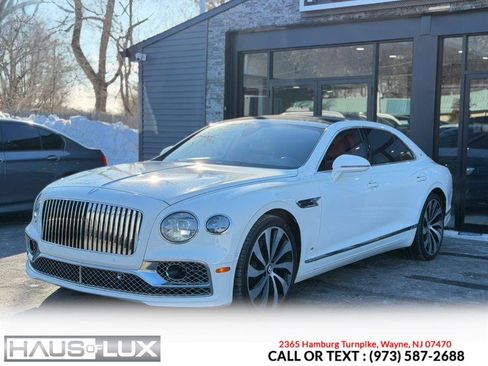 Used 2021 Bentley Flying Spur V8 w/ First Edition Specification image 8