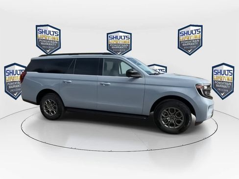 New 2025 Ford Expedition Max Active image 9
