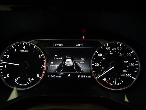 Certified 2024 Nissan Pathfinder SL image 2