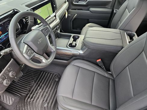 New 2026 Chevrolet Silverado 2500 LTZ w/ LTZ Plus Package AWD/4WD image 18