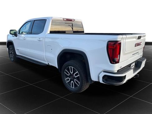 Used 2022 GMC Sierra 1500 AT4 w/ AT4 Premium Package image 3