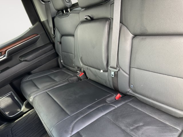 Used 2023 GMC Sierra 1500 Denali w/ Technology Package AWD/4WD image 13