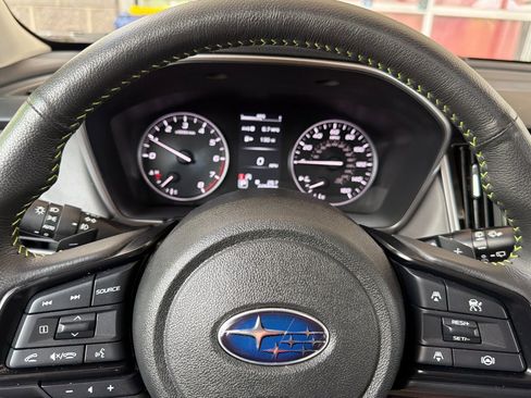 Used 2025 Subaru Outback Onyx Edition AWD/4WD image 23