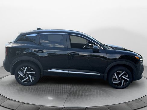 Certified 2026 Nissan Kicks SV w/ SV Premium Package FWD image 8