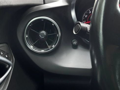 Used 2022 Chevrolet Camaro LS RWD image 13