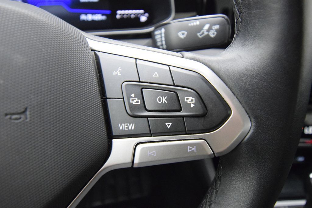 Used 2025 Volkswagen Jetta S FWD image 29