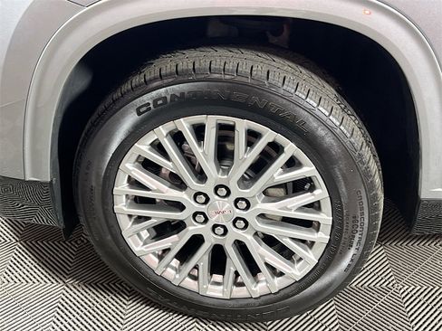 Used 2025 GMC Acadia Denali w/ LPO, Floor Liner Package image 28