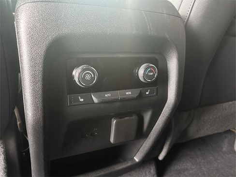 Certified 2024 Chevrolet Traverse RS w/ LPO, Floor Liner Package image 21