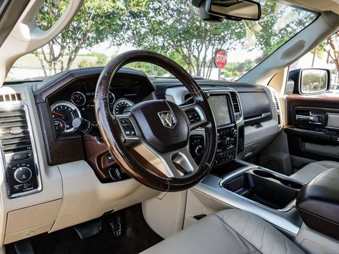 Used 2016 RAM 2500 Laramie image 3