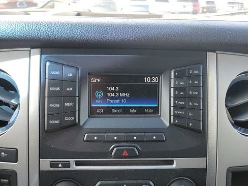 Used 2017 Ford Expedition XLT AWD/4WD image 31