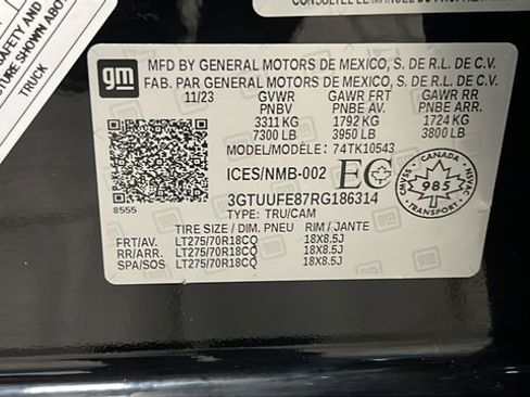Used 2024 GMC Sierra 1500 AT4X AWD/4WD image 29