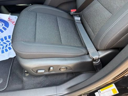 New 2026 Chevrolet Traverse LT w/ Midnight/Sport Edition FWD image 10