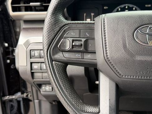 Used 2025 Toyota Tacoma SR5 RWD image 11