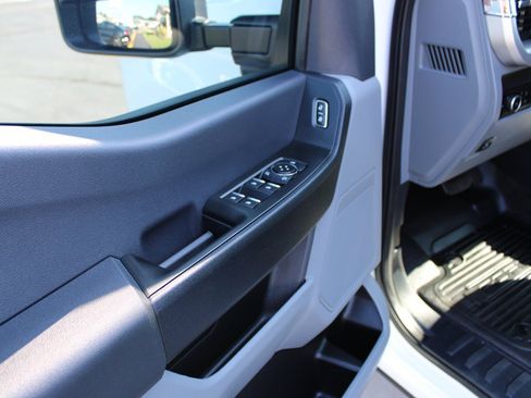 Used 2024 Ford F350 XL w/ 360-Degree Camera Package RWD image 20