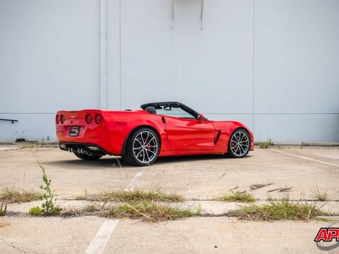 Used 2013 Chevrolet Corvette 427 w/ 1SC Preferred Equipment Group RWD image 20