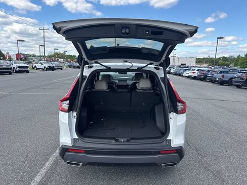 Used 2023 Honda CR-V Sport Touring image 12