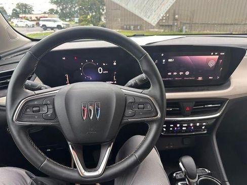 Used 2024 Buick Encore GX Avenir w/ Avenir Convenience Package AWD/4WD image 13